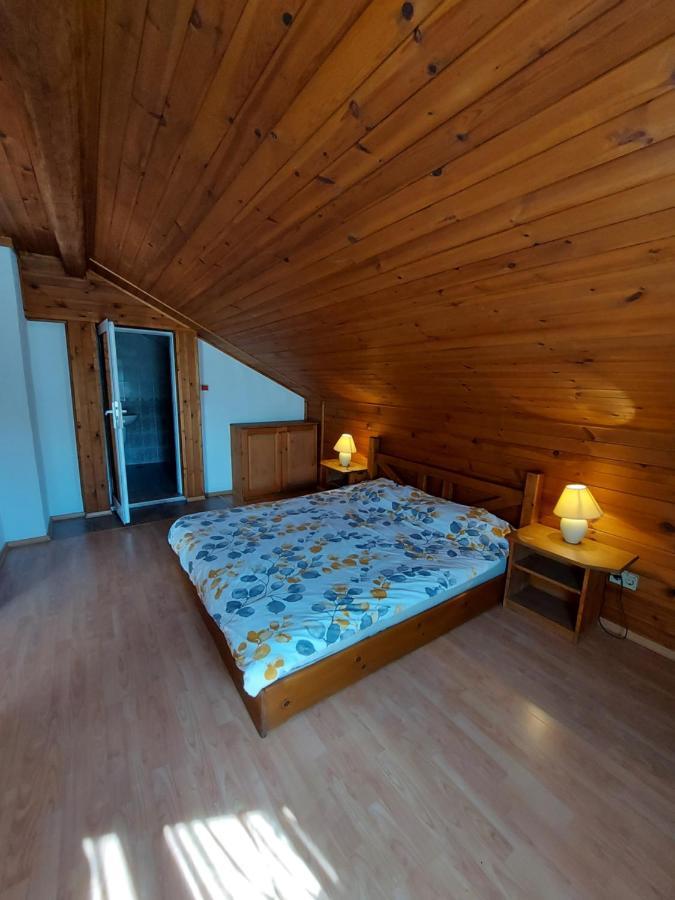 Vasi Apartments Dobrinishte Eksteriør billede